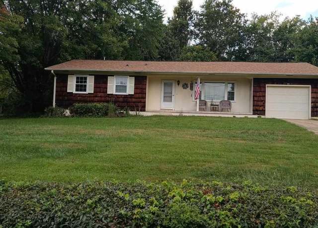 Property at 141 Cherokee Way, Marion, NC 28752, 3 beds, 2 baths