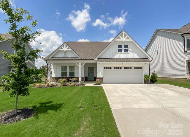 Property at 2048 Turnsberry Dr, Monroe, NC 28112, 3 beds, 3 baths