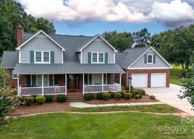 Property at 3340 Su San Farms Rd, Gastonia, NC 28056, 4 beds, 2.5 baths