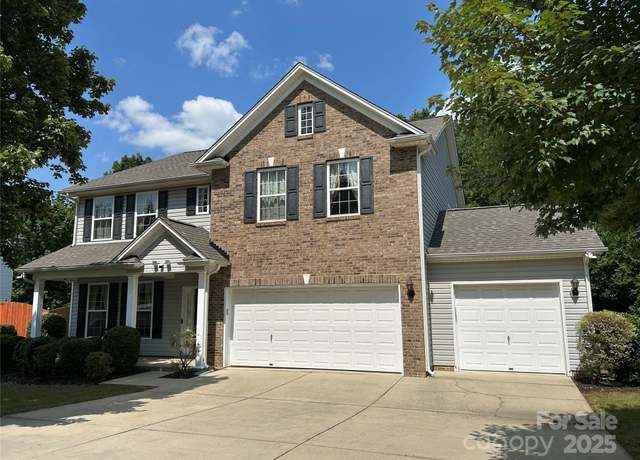 Property at 5009 Brook Valley Run, Monroe, NC 28110, 5 beds, 2.5 baths