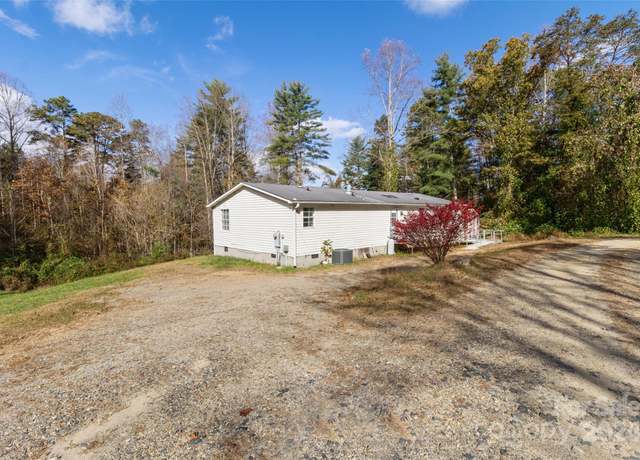 Property at 16 Joel Rdg, Alexander, NC 28701, 3 beds, 2 baths