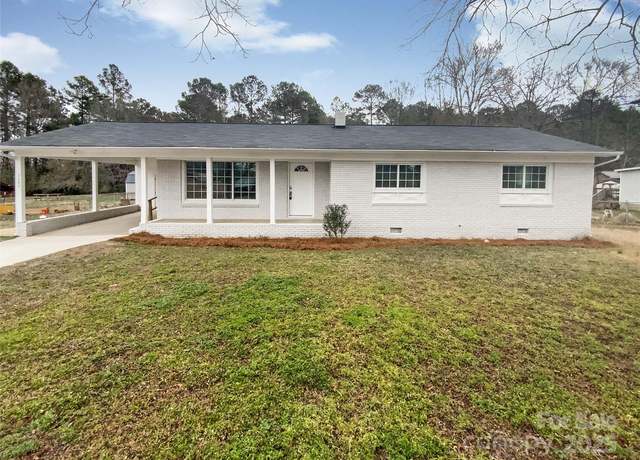 Property at 5680 Hillsdale St, Fort Lawn, SC 29714, 3 beds, 2 baths