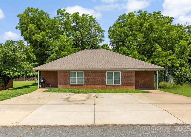 Property at 200 Lackey St Unit 1-2, Kings Mountain, NC 28086, 4 beds, 2 baths