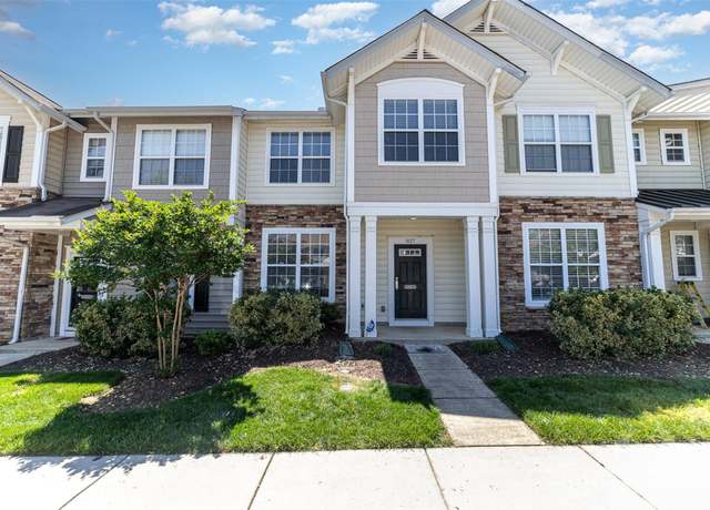 Property at 827 Gentlewinds Ct, Fort Mill, SC 29708, 3 beds, 2.5 baths