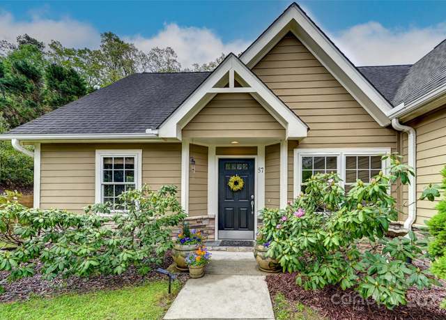Property at 57 Regent Dr, Fletcher, NC 28732, 3 beds, 2 baths