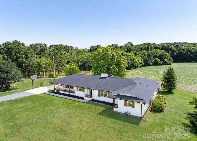Property at 5710 Lander Benton Rd, Unionville, NC 28110, 4 beds, 3 baths