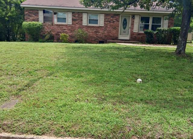 Property at 948 Shannon Bradley Rd, Gastonia, NC 28052, 3 beds, 1 bath