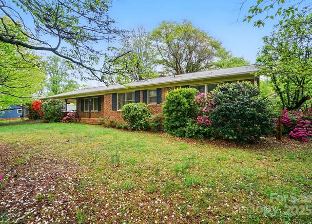 Property at 422 Sherrill Farm Rd, Lincolnton, NC 28092, 4 beds, 2 baths