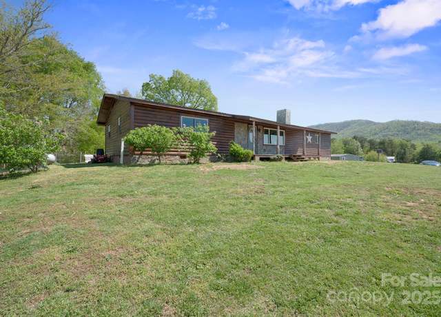 Property at 1685 Major Hill Dr, Morganton, NC 28655, 3 beds, 2 baths