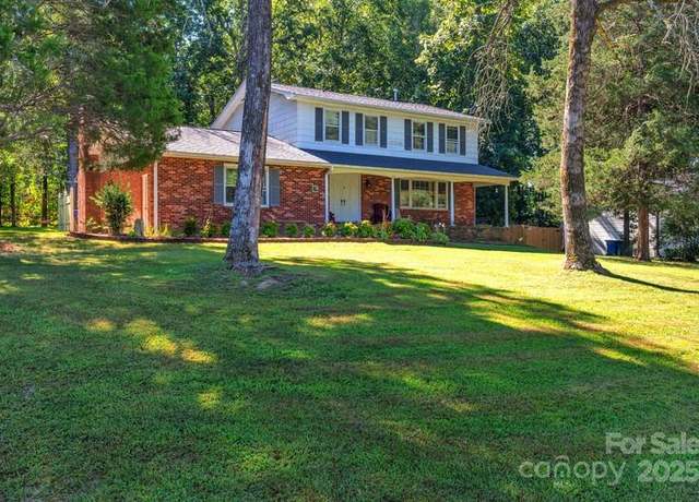 Property at 201 Bayberry Dr, Salisbury, NC 28147, 5 beds, 3.5 baths