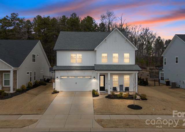 Property at 4159 Millstream Rd, Denver, NC 28037, 5 beds, 3.5 baths