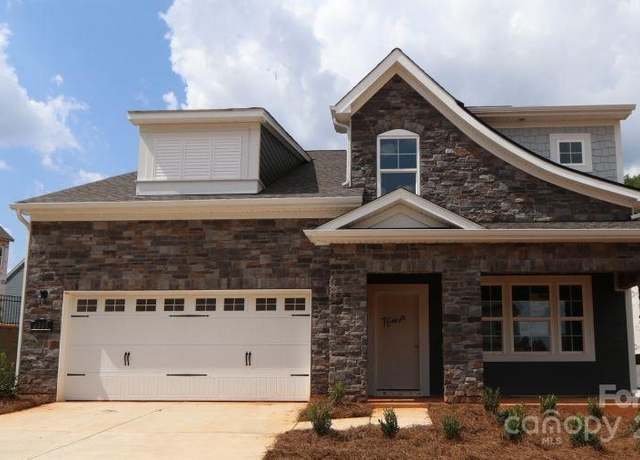 Property at 1235 Yellow Springs Dr, Huntersville, NC 28078, 5 beds, 4.5 baths