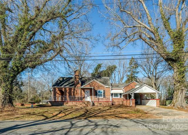 Property at 801 Requa Rd, Cherryville, NC 28021, 3 beds, 2 baths