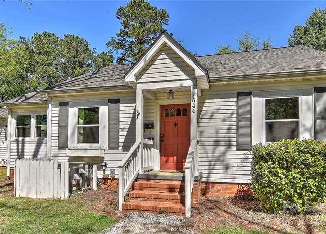 Property at 1944 Garibaldi Ave, Charlotte, NC 28208, 3 beds, 2 baths