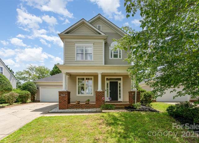 Property at 7642 Rolling Meadows Ln, Huntersville, NC 28078, 3 beds, 2.5 baths