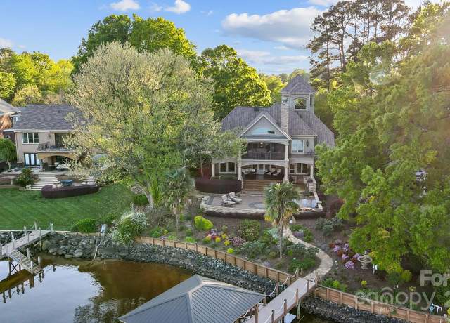 Property at 20428 Island Forest Dr, Cornelius, NC 28031, 4 beds, 3.5 baths