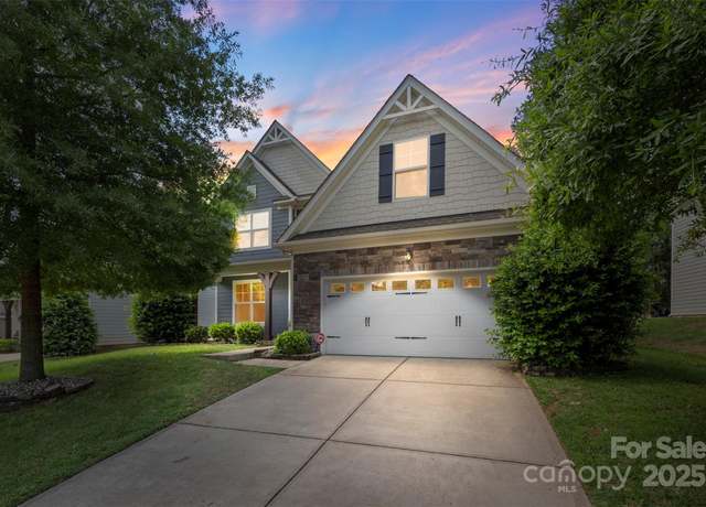 Property at 9230 Loch Glen Way, Charlotte, NC 28278, 5 beds, 3.5 baths