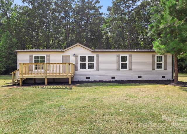 Property at 1253 Sensation Rd, Rock Hill, SC 29732, 4 beds, 2 baths