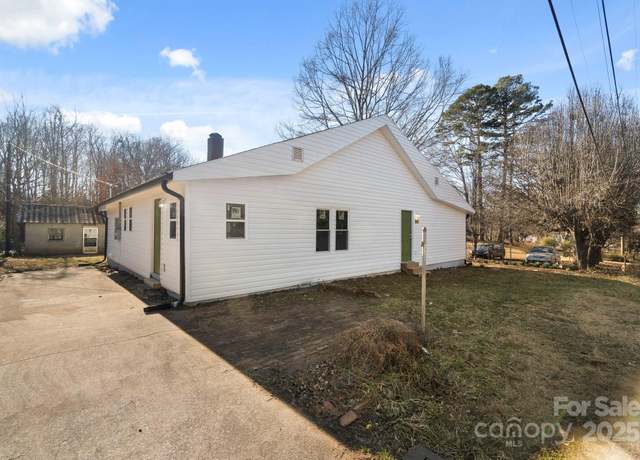 Property at 257 Textile Ave, Spindale, NC 28160, 3 beds, 2 baths