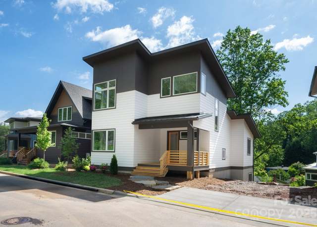 Property at 9 Orrinel Way, Asheville, NC 28806, 4 beds, 3.5 baths