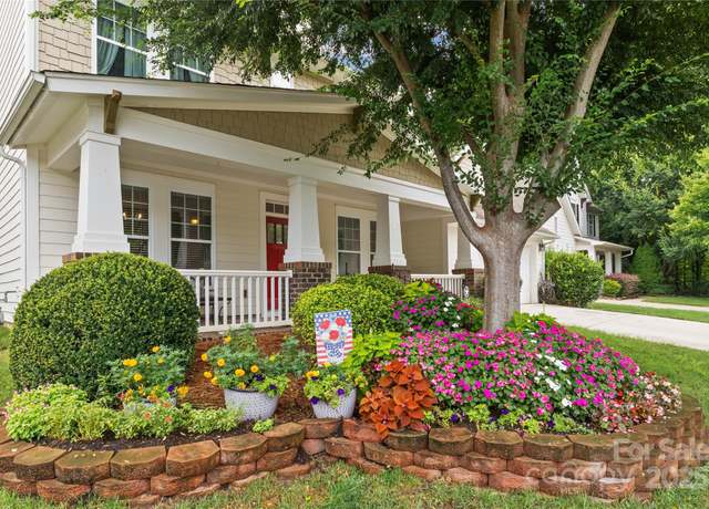Property at 17311 Lake Path Dr, Cornelius, NC 28031, 4 beds, 3.5 baths