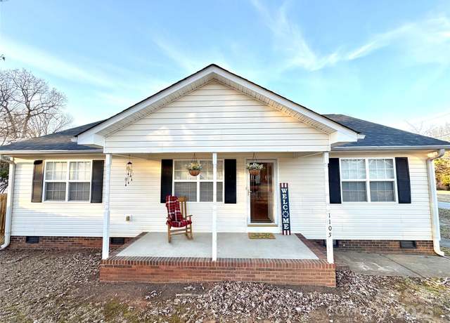 Property at 1105 Mount Olivet Rd, Kannapolis, NC 28083, 3 beds, 2 baths