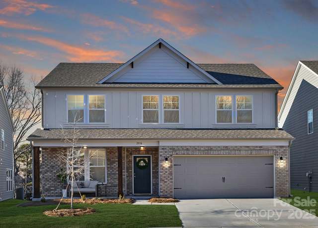 Property at 2036 White Cypress Ct Unit KH10, Charlotte, NC 28216, 3 beds, 2.5 baths