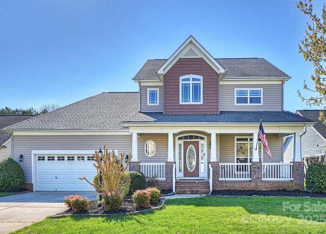 Property at 8816 Castle Cliff Dr, Matthews, NC 28105, 3 beds, 2.5 baths