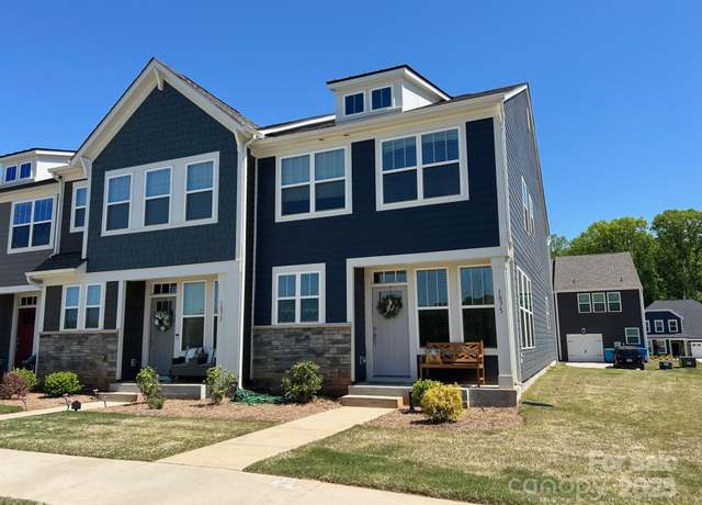 Property at 1075 South Point Rd, Belmont, NC 28012, 3 beds, 2.5 baths
