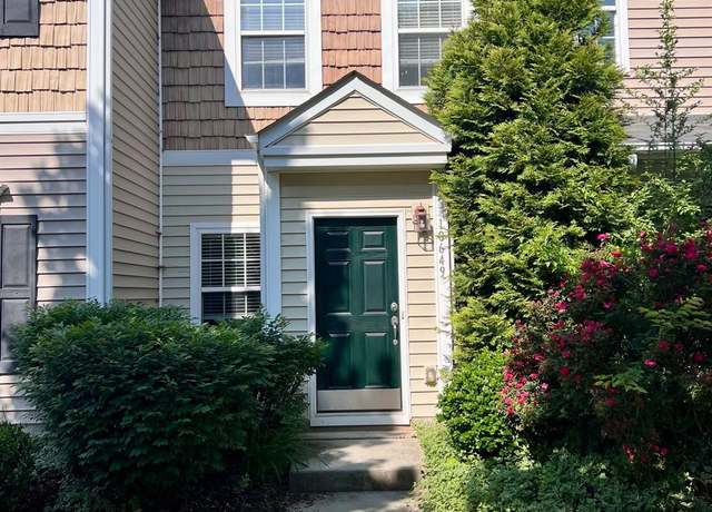 Property at 10649 Trolley Run Dr, Cornelius, NC 28031, 2 beds, 2.5 baths