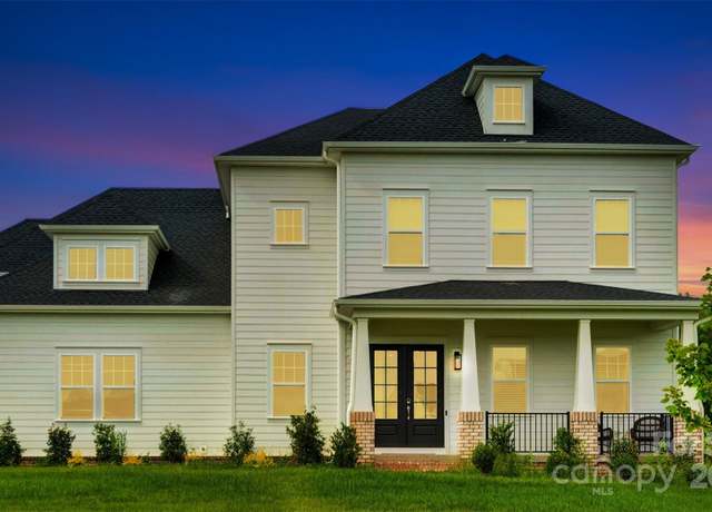 Property at 1016 Broadmoor Dr, Marvin, NC 28173, 5 beds, 4 baths