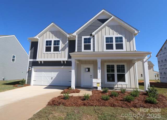 Property at 8582 Acadia Pkwy, Sherrills Ford, NC 28673, 5 beds, 3 baths