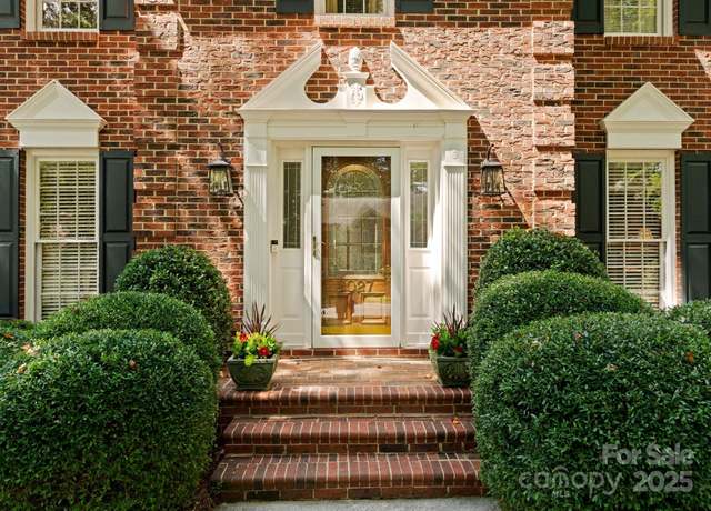 Property at 2027 Kilkenney Hill Rd, Matthews, NC 28105, 4 beds, 2.5 baths
