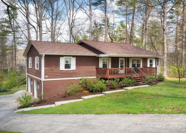Property at 31 Turnberry Dr, Arden, NC 28704, 3 beds, 3 baths
