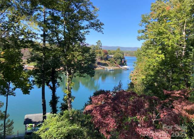 Property at 6149 N Shore Dr, Nebo, NC 28761, 3 beds, 2.5 baths