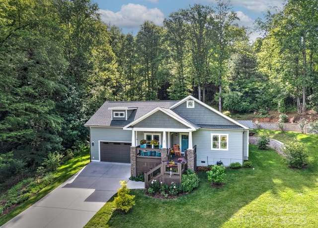 Property at 26 Addison Fisher Way, Asheville, NC 28805, 3 beds, 2 baths