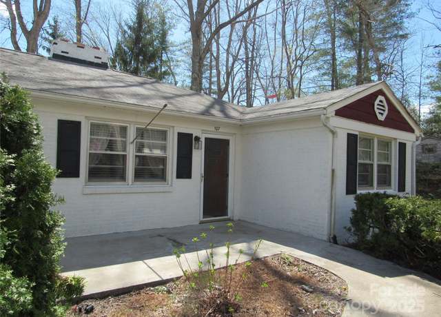 Property at 107 9th St, Black Mountain, NC 28711, 2 beds, 2 baths
