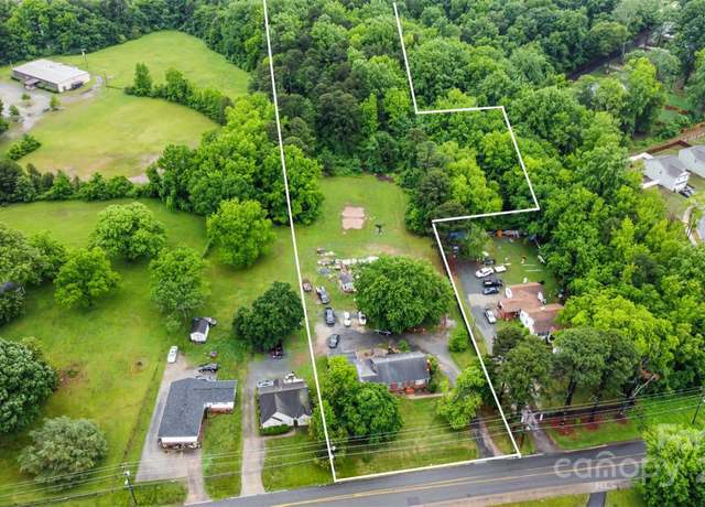Property at 3700 Nevin Rd, Charlotte, NC 28269, 4 beds, 2 baths