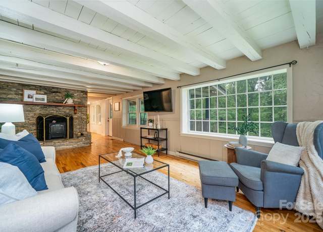 Property at 15 Wilson Way, Flat Rock, NC 28731, 3 beds, 2 baths