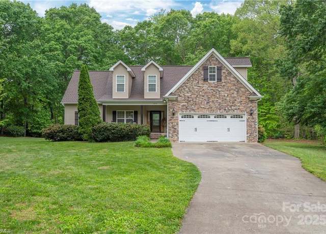 Property at 124 Sumter Rd, Mocksville, NC 27028, 3 beds, 2 baths