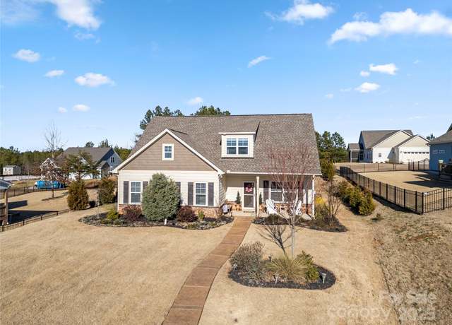 Property at 11249 Island View Ln, Lancaster, SC 29720, 3 beds, 2.5 baths