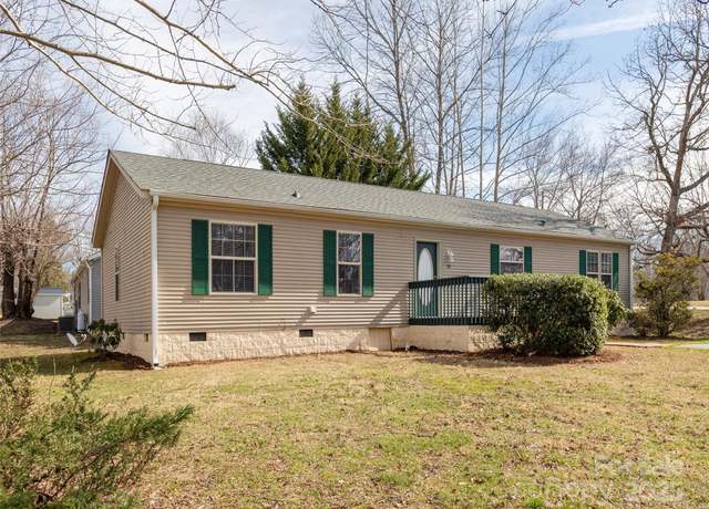 Property at 18 Philips Ct, Fletcher, NC 28732, 3 beds, 2 baths
