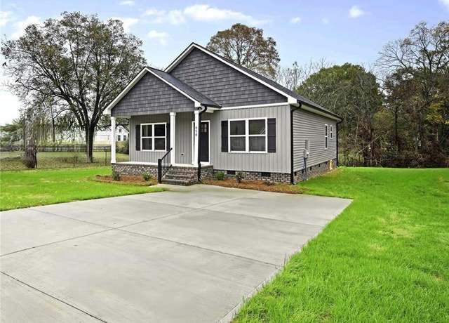 Property at 1065 Roberts St #2, China Grove, NC 28023, 3 beds, 2 baths