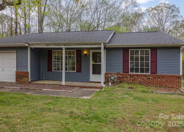 Property at 6005 Fringe Tree Dr, Charlotte, NC 28227, 3 beds, 1.5 baths