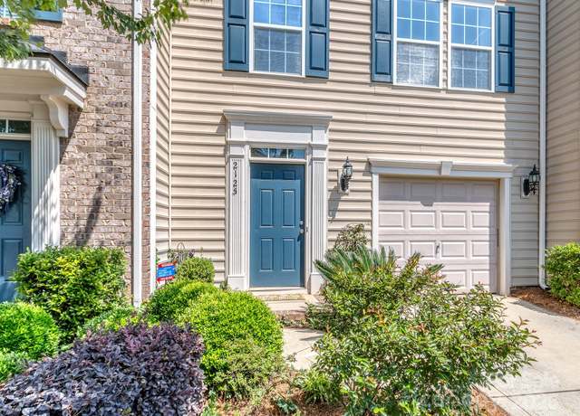 Property at 2125 Belle Vernon Ave, Charlotte, NC 28210, 4 beds, 3.5 baths