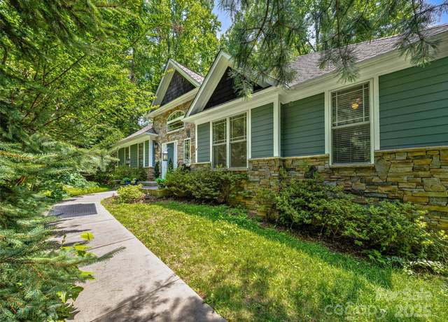 Property at 37 Gaston Mountain Rd, Asheville, NC 28806, 4 beds, 3 baths