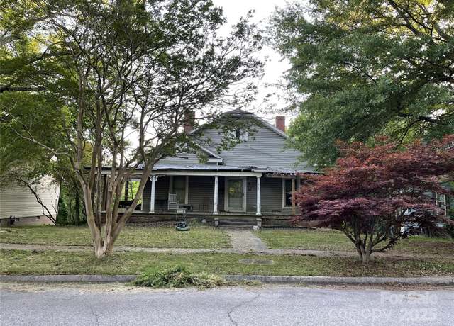 Property at 613 E 5th St, Spencer, NC 29159, 3 beds, 1.5 baths