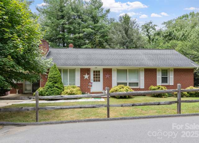 Property at 135 Indian Trl, Burnsville, NC 28714, 3 beds, 1 bath