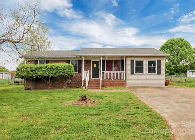 Property at 114 Southglenn Dr, Shelby, NC 28152, 3 beds, 1 bath