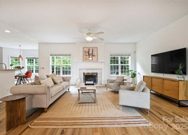 Property at 20812 Decora Dr, Cornelius, NC 28031, 4 beds, 3 baths